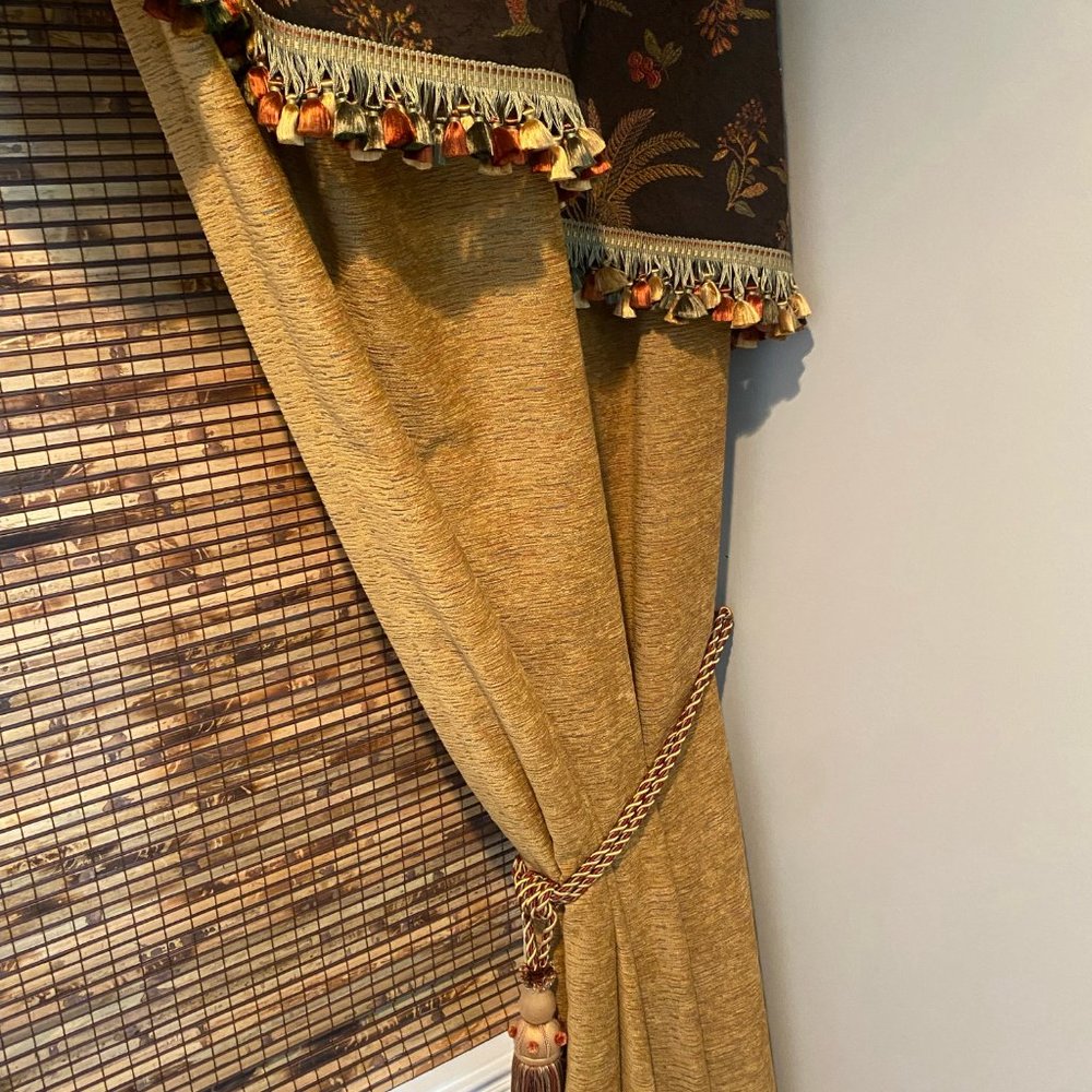Custom Drapes - Picture 2 of 2